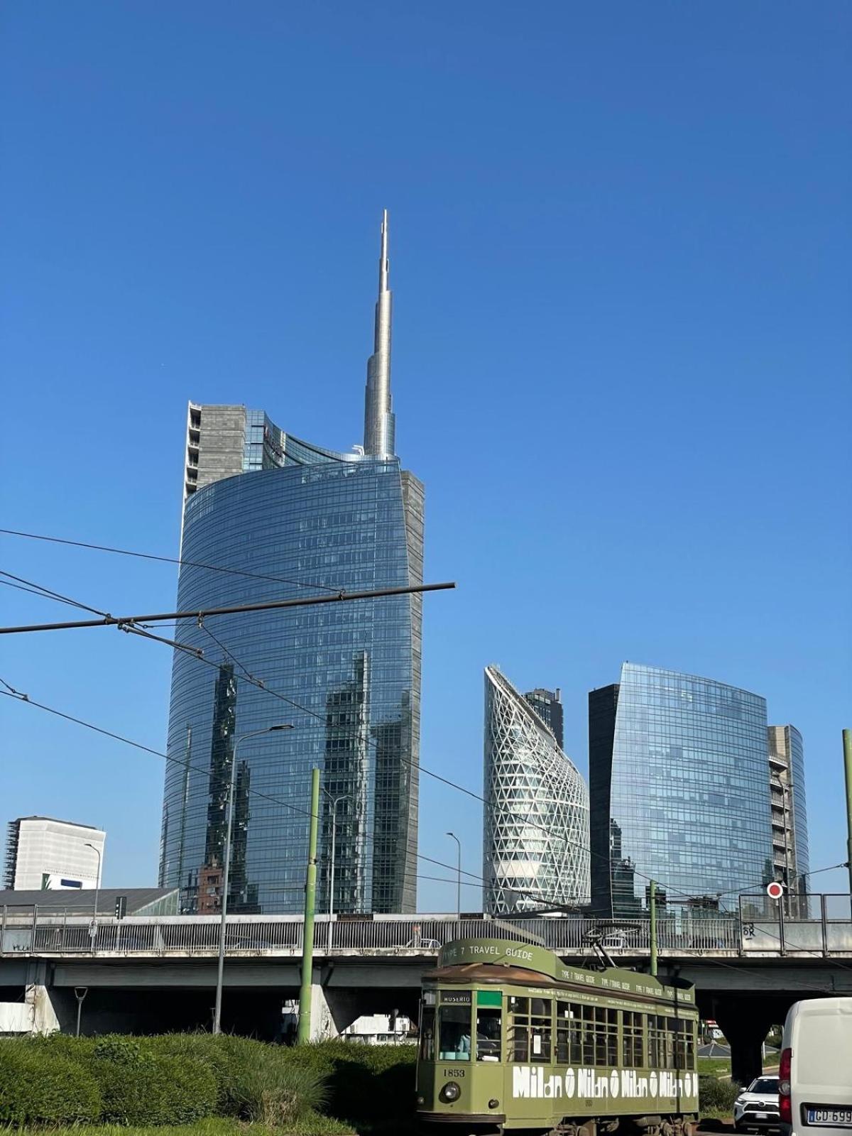 Regina By The Blue Twins Apartments Milano Екстериор снимка
